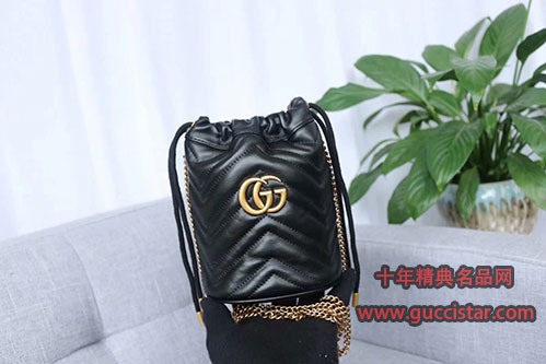 古奇抽繩水桶包 <a href=/tags/GGMARMONT.html target=_blank class=infotextkey><a href=http://www.ydqbtd.cn/tags/GGMARMONT.html target=_blank class=infotextkey>GG MARMONT</a></a>迷你水桶包