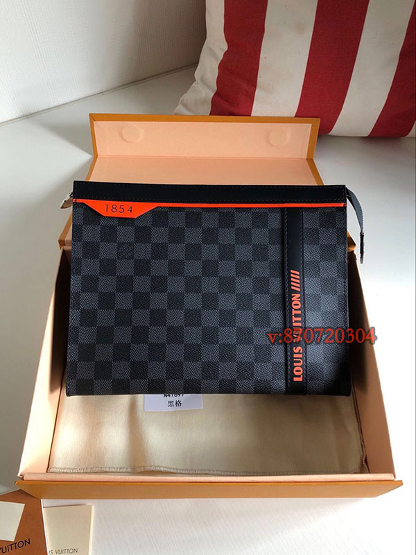 lv手包 最新紀念款POCHETTE VOYAGE黑格手包N41697