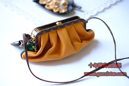lv云朵包 M67606綠/黃色全皮手提包斜挎包