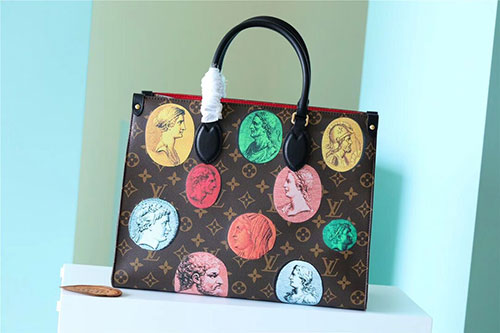 OnTheGo?Tote老花文藝復興錢幣手提包絲印媽咪袋M59245