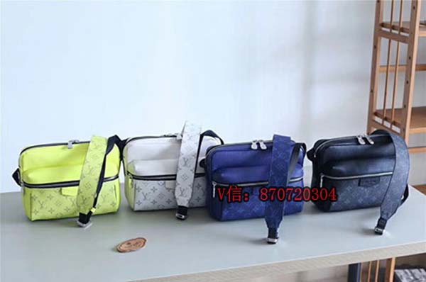 2019最新的OUTDOOR郵差包M30241 你愛上它了嗎？