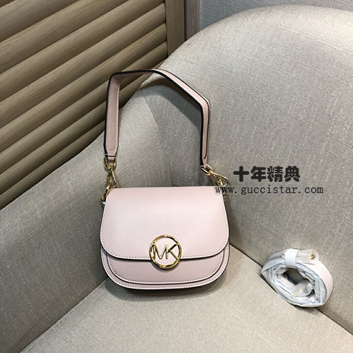 2019最新款mk lillie馬鞍包 搭配任意風格造型0