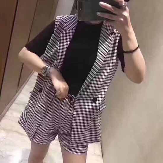 中國女裝網新款來襲春夏設計師款馬甲套裝